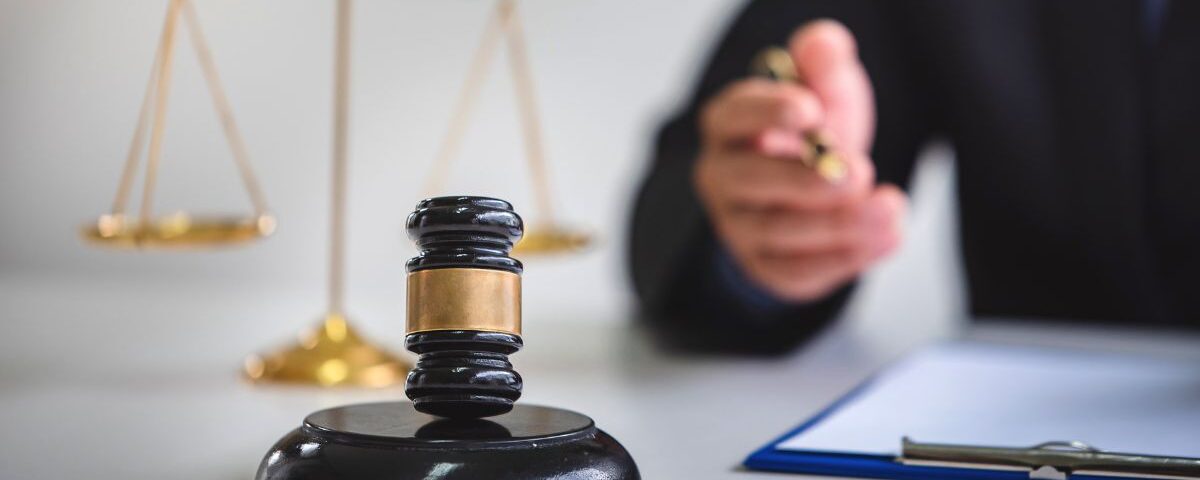 When Should You Retain a Personal Injury Attorney?